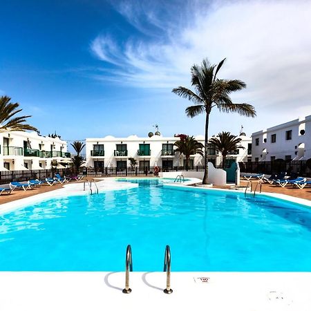 Sunshine San Valentin Apartment Corralejo Exterior photo