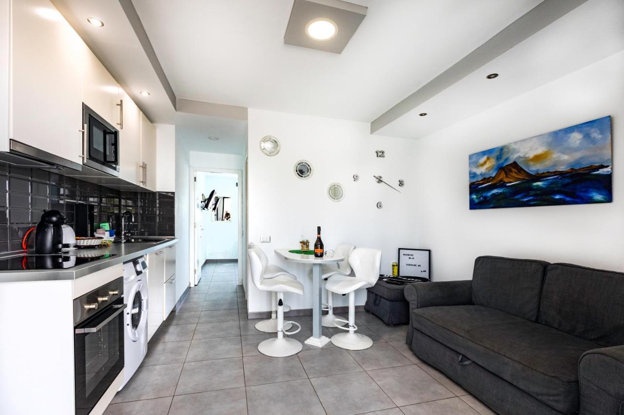 Sunshine San Valentin Apartment Corralejo Exterior photo