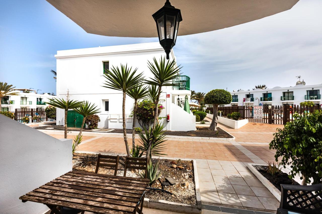 Sunshine San Valentin Apartment Corralejo Exterior photo